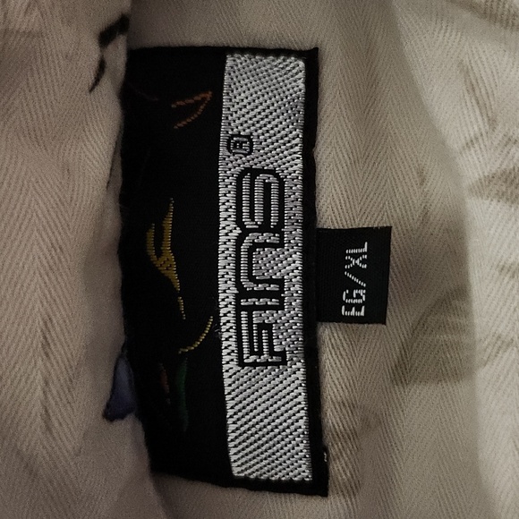 Fins button down shirt - Picture 3 of 3